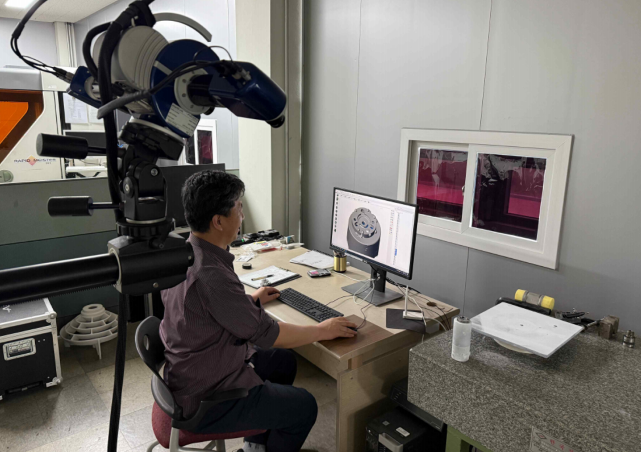 자동차부품 벤치마킹을 위한 3D 스캔 역설계